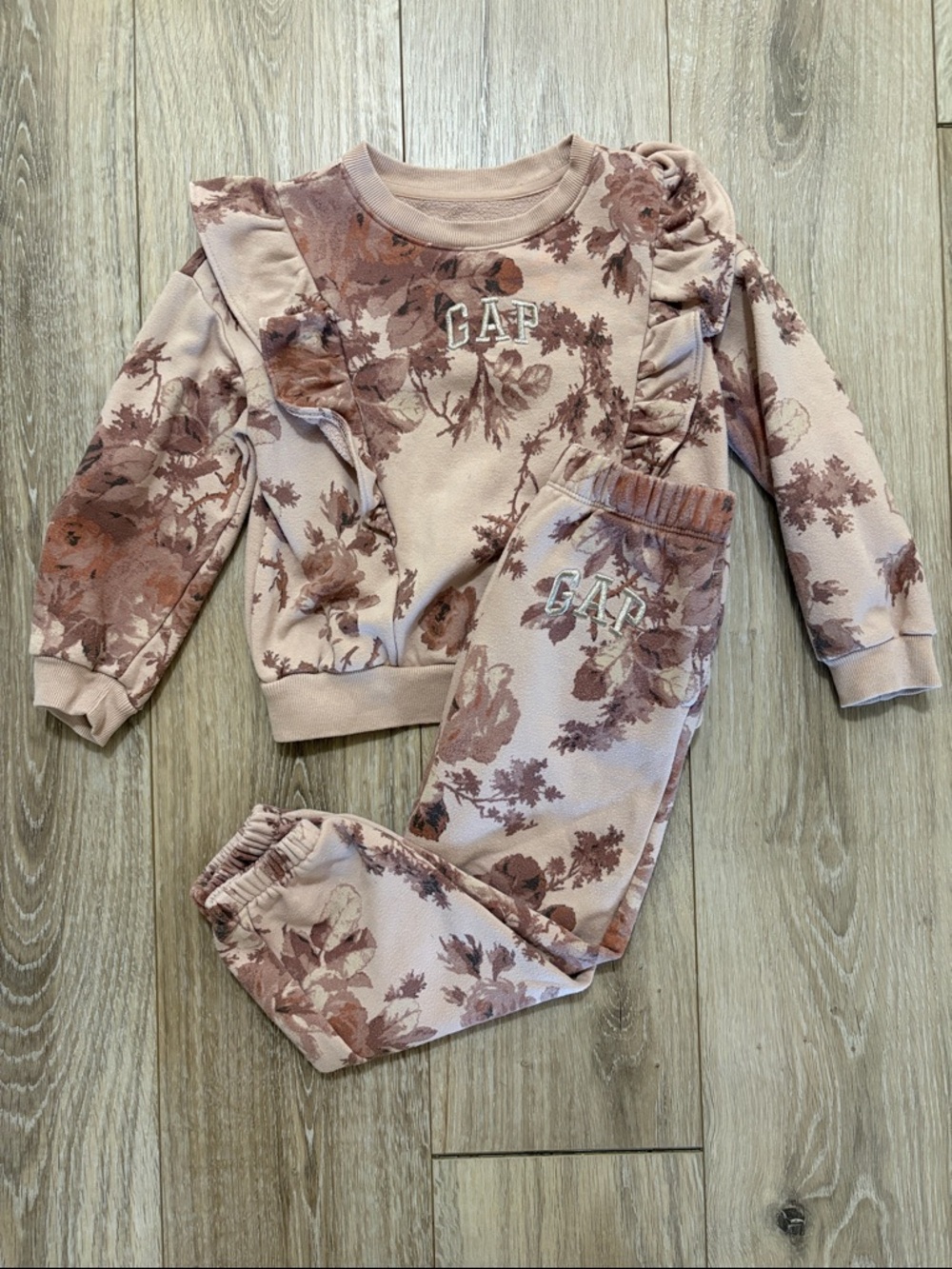 GAP Floral Ruffle Sweat Set in Dusty Rose